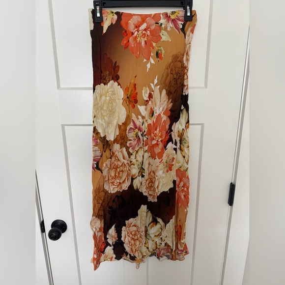 Favorite daughter sienna floral the favorite skirt - Picture 4 of 13